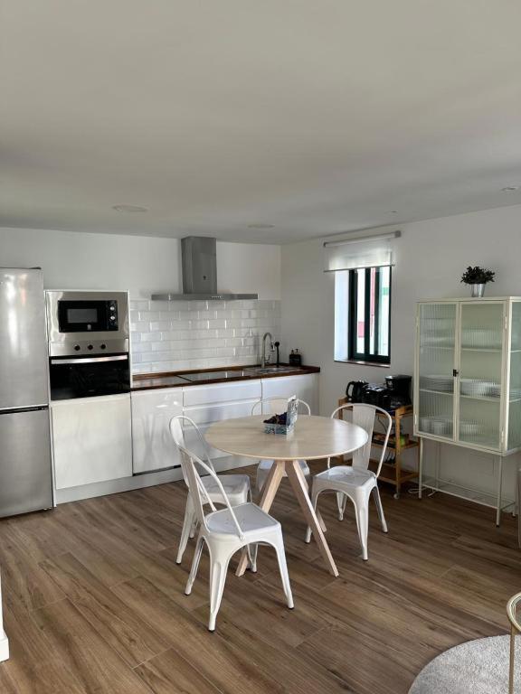 Apartamentos Urbanin II Plaza De San Pedro Кудільєро Екстер'єр фото